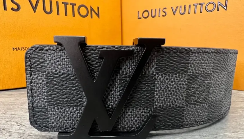 Jak rozpoznać oryginalny pasek Louis Vuitton i uniknąć podróbek